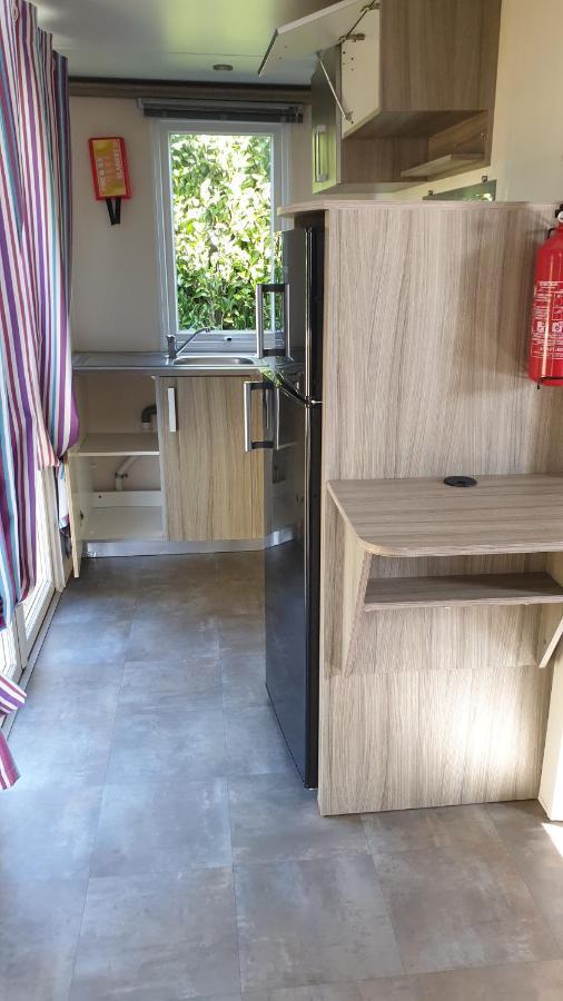 Mobil Home 6-8 Places Parcelle 4 Climatise Biville-sur-Mer Εξωτερικό φωτογραφία