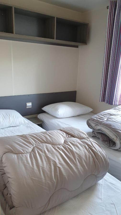 Mobil Home 6-8 Places Parcelle 4 Climatise Biville-sur-Mer Εξωτερικό φωτογραφία