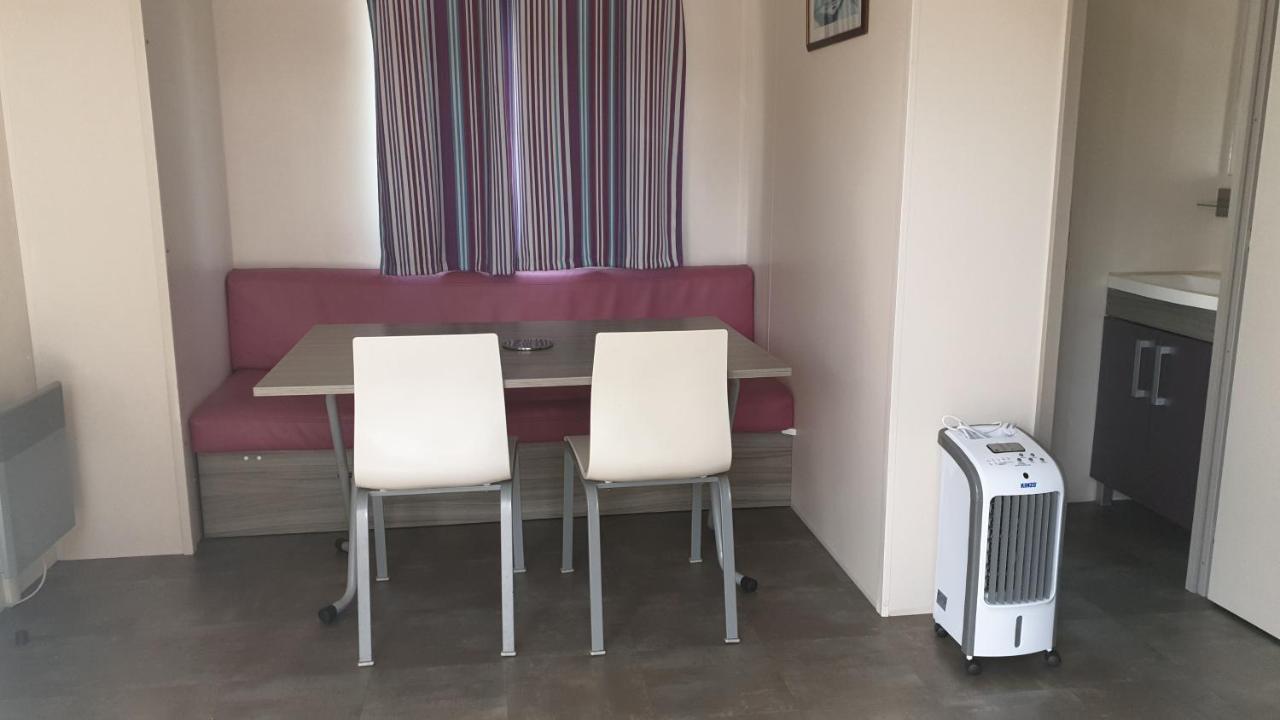 Mobil Home 6-8 Places Parcelle 4 Climatise Biville-sur-Mer Εξωτερικό φωτογραφία